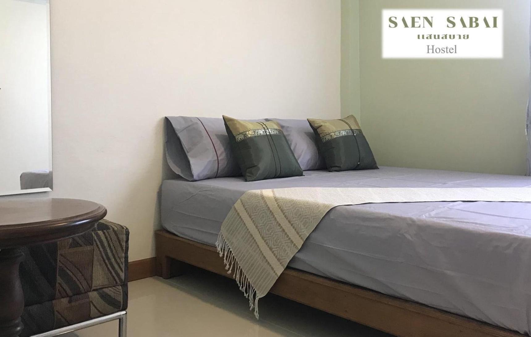 Saen Sabai Hostel Бангкок Экстерьер фото